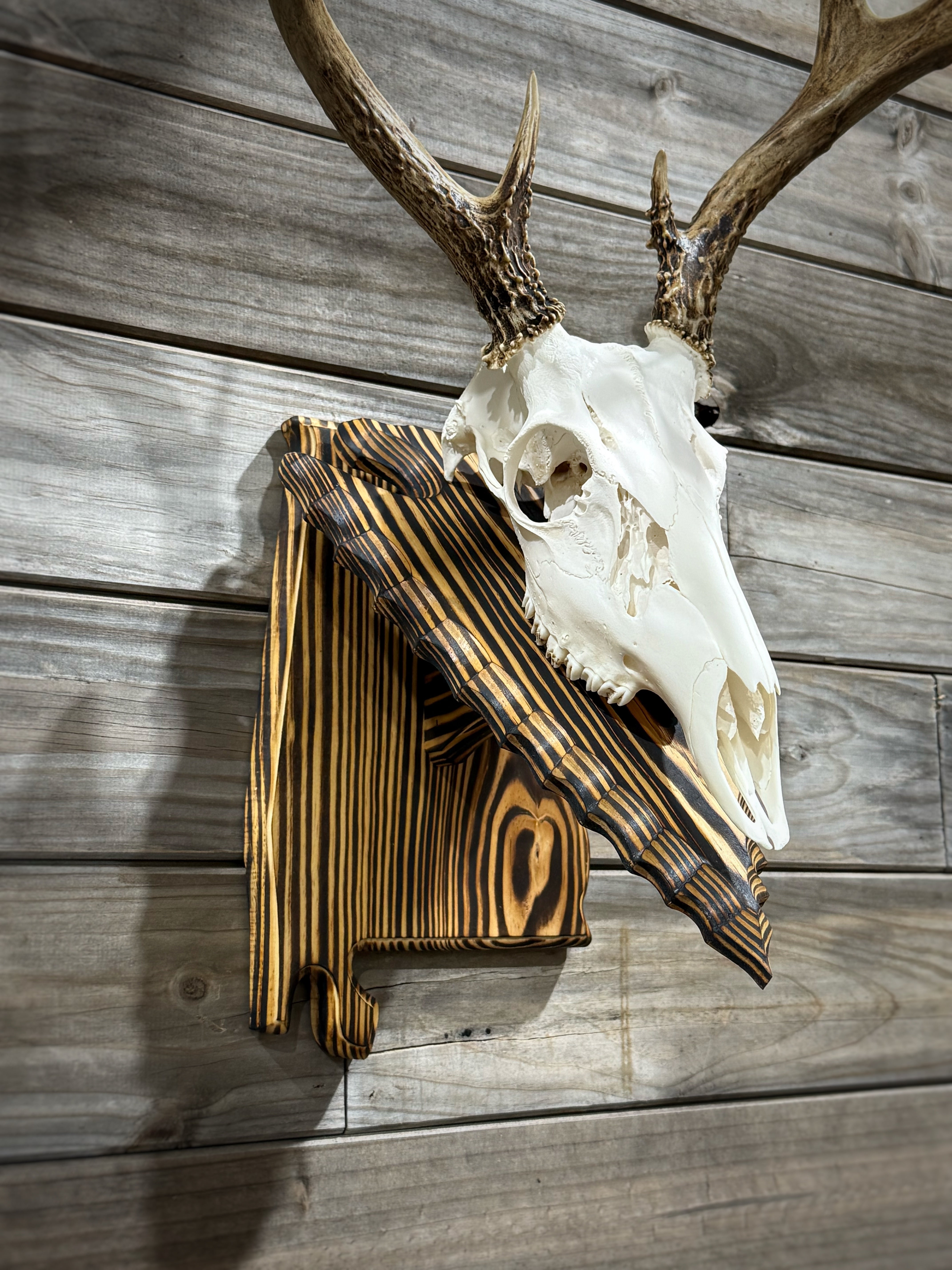 Alabama Wall Pedestal