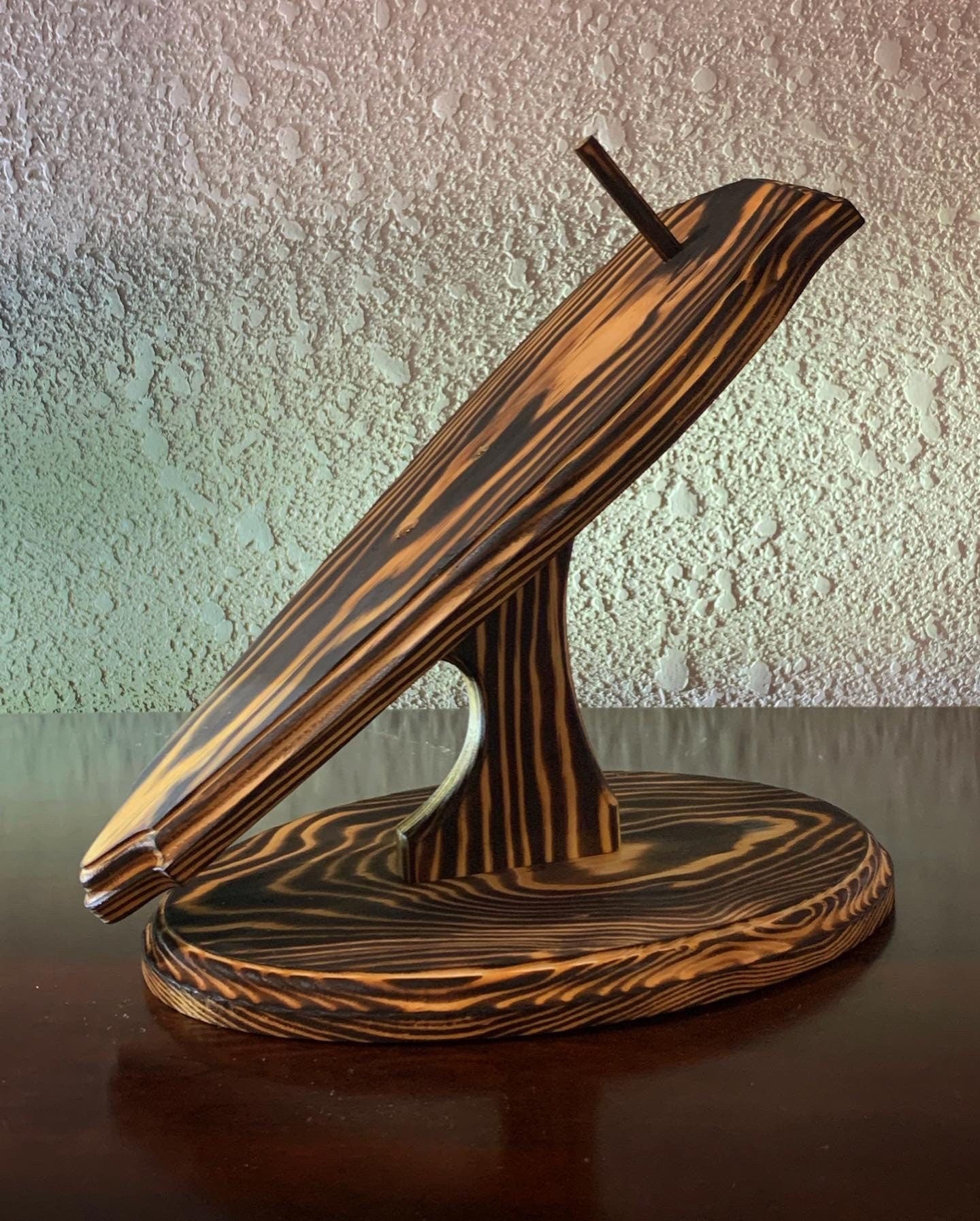 Oval Tabletop Pedestal