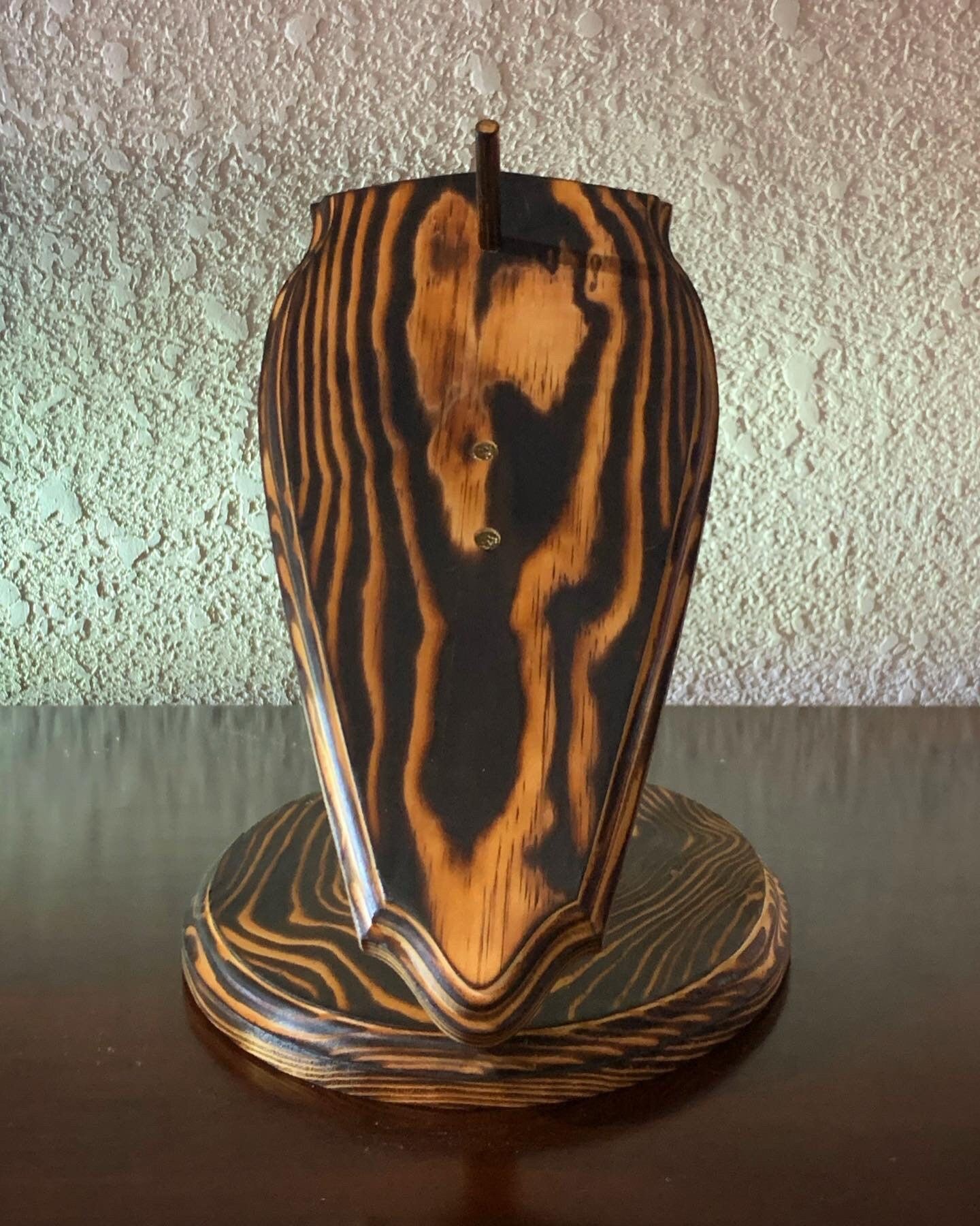 Oval Tabletop Pedestal