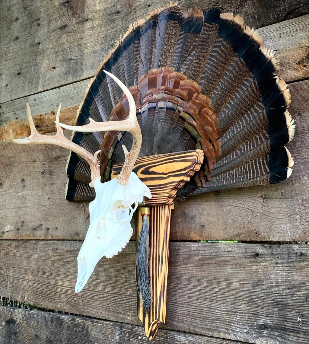 State Plaque with Skull Hanger