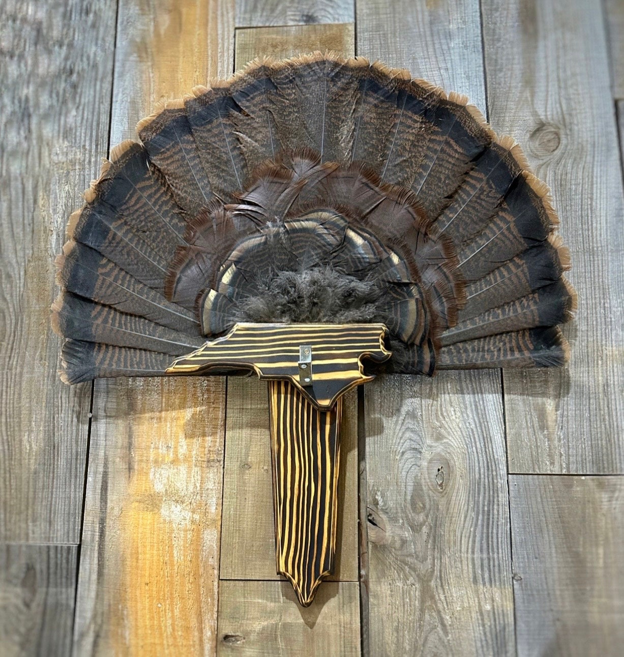 State Plaque with Skull Hanger
