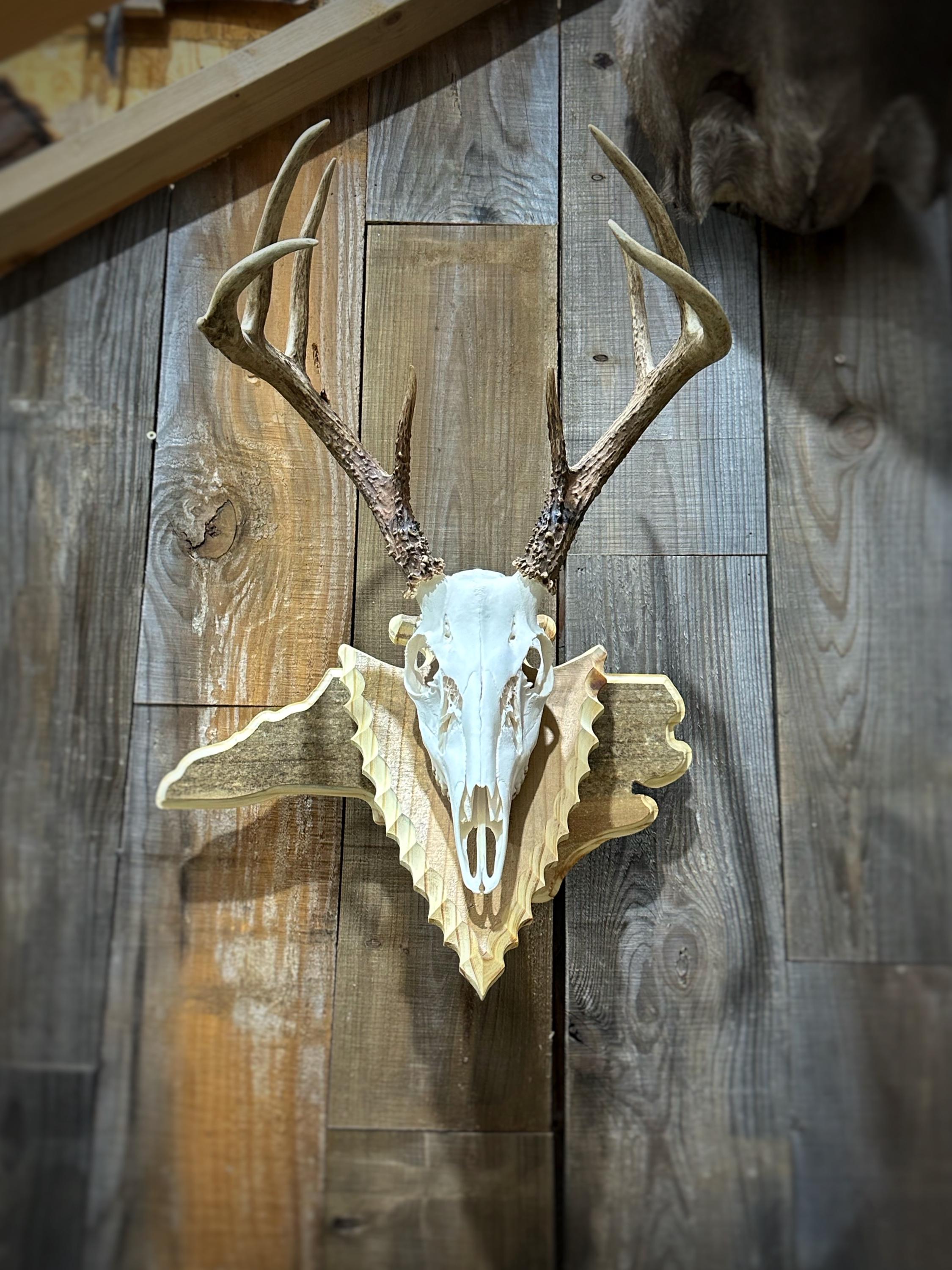 North Carolina Wall Pedestal (Arrowhead)