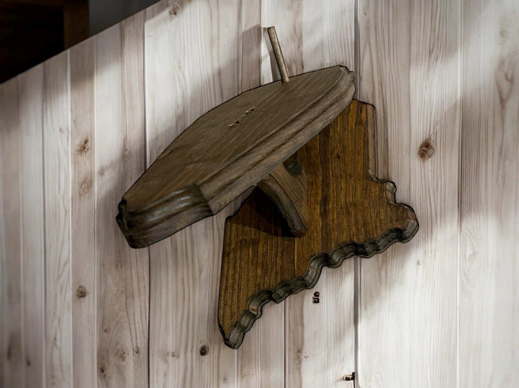Maine Wall Pedestal