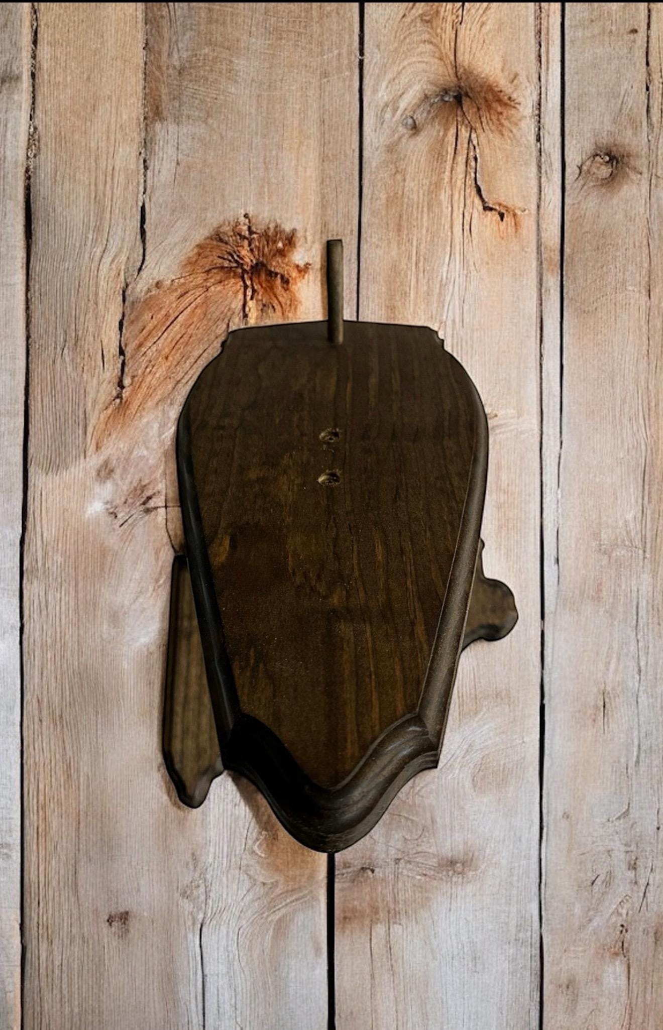 Maine Wall Pedestal